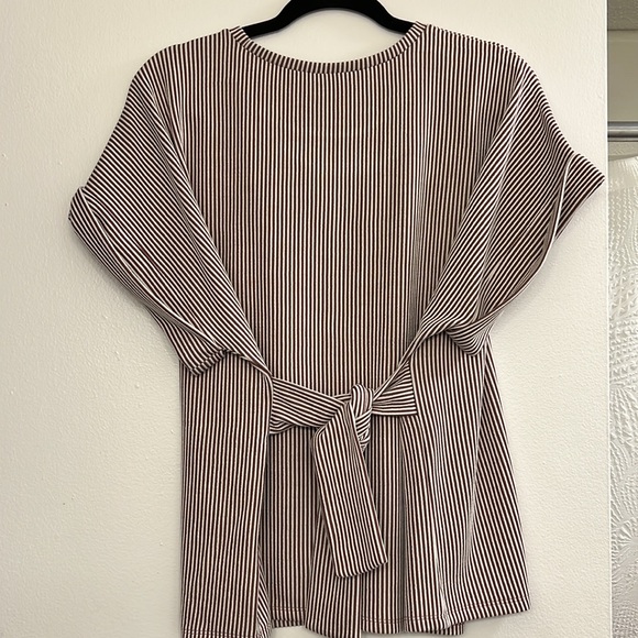 Express Tops - EXPRESS Tie-Back Striped Short-Sleeve Blouse - SIZE L - NWT
